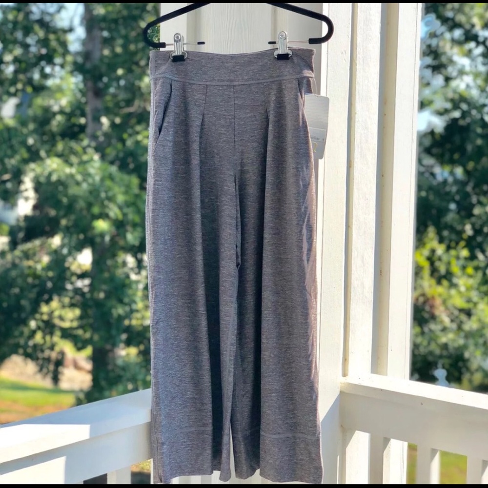 Lululemon ‘For the Yin’ Pants